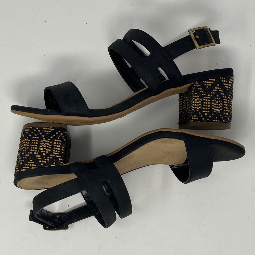 A2 By Aerosoles Black Sandals with a woven block-heel pattern. Sz 7.5M VG